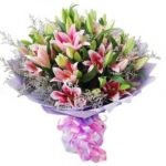 pink-lilies-bouquet